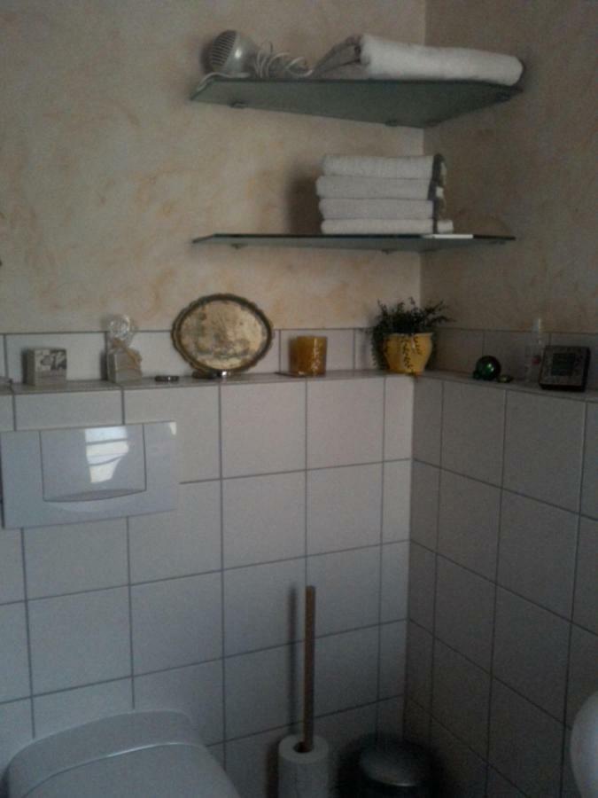 Messezimmer Naehe Zentrum Köln Kültér fotó