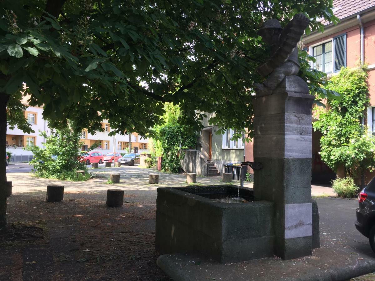 Messezimmer Naehe Zentrum Köln Kültér fotó
